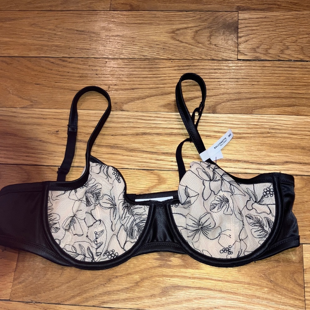 AERIE BALCONETTE EMBROIDERED BRA 36C